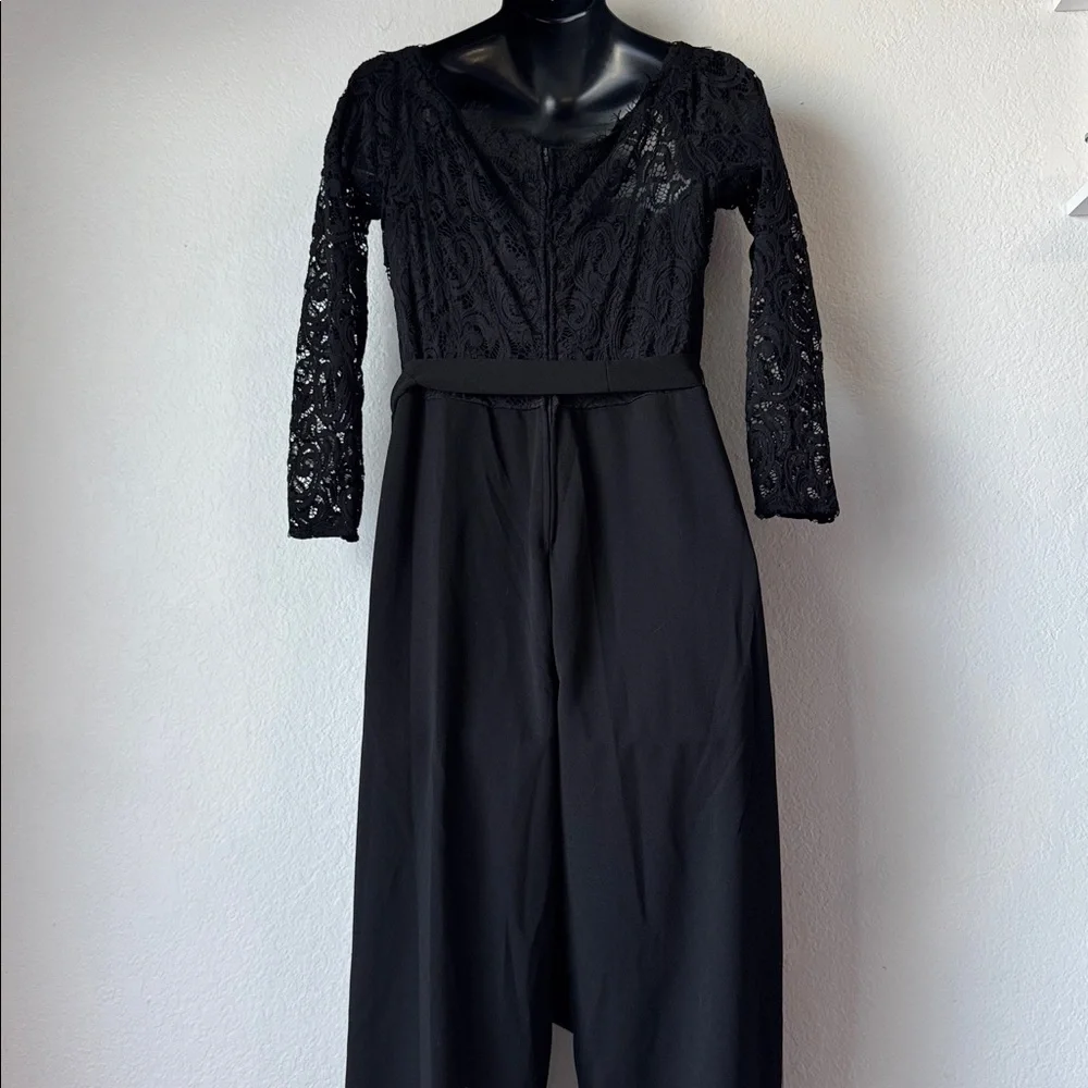 🆕 Premier‎ Amour Eyelash Lace Jumpsuit
